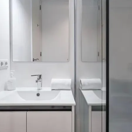 Bolhao Luxe Retreat 2